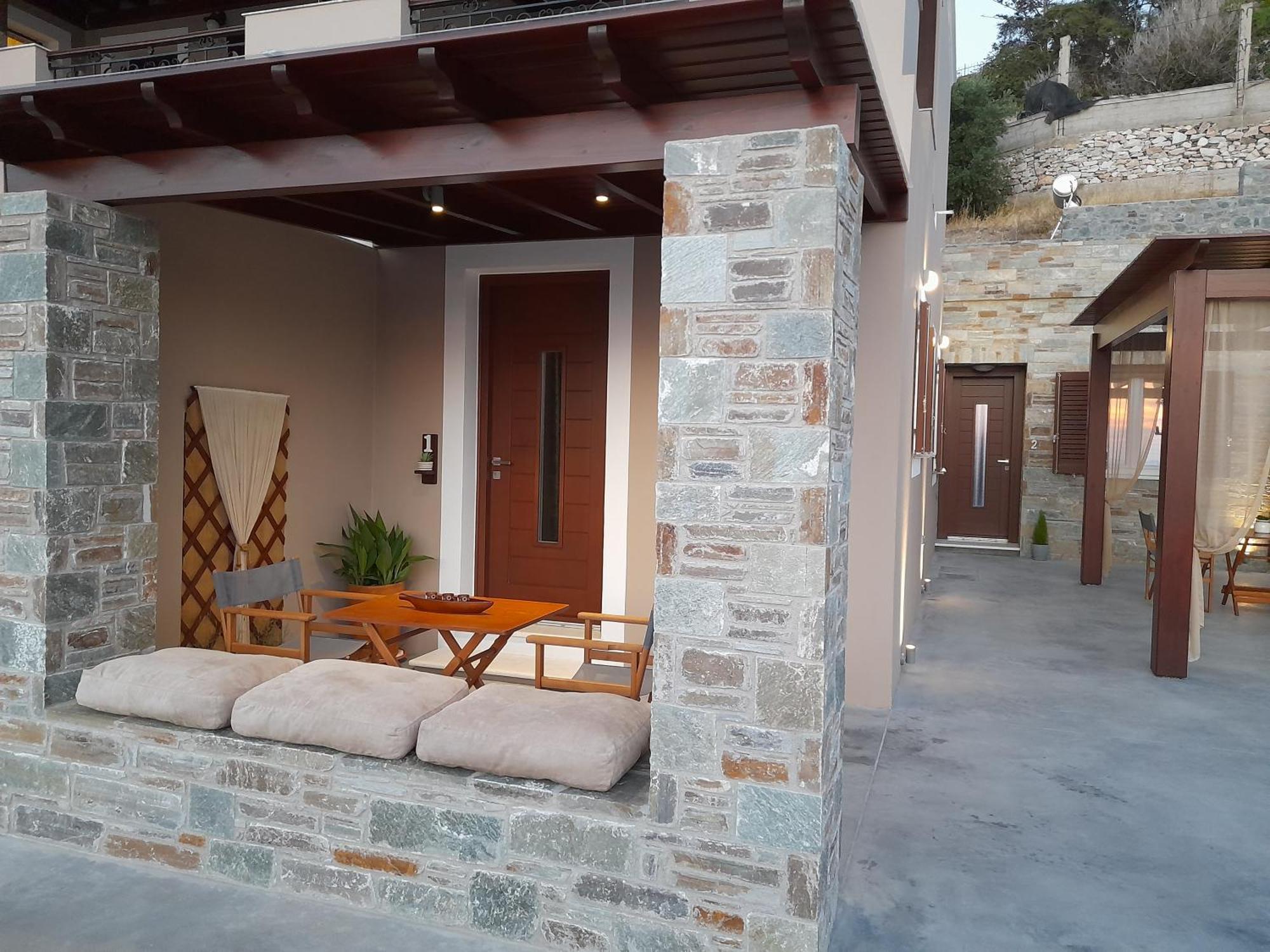 Alisachni Apartment Kini Екстериор снимка