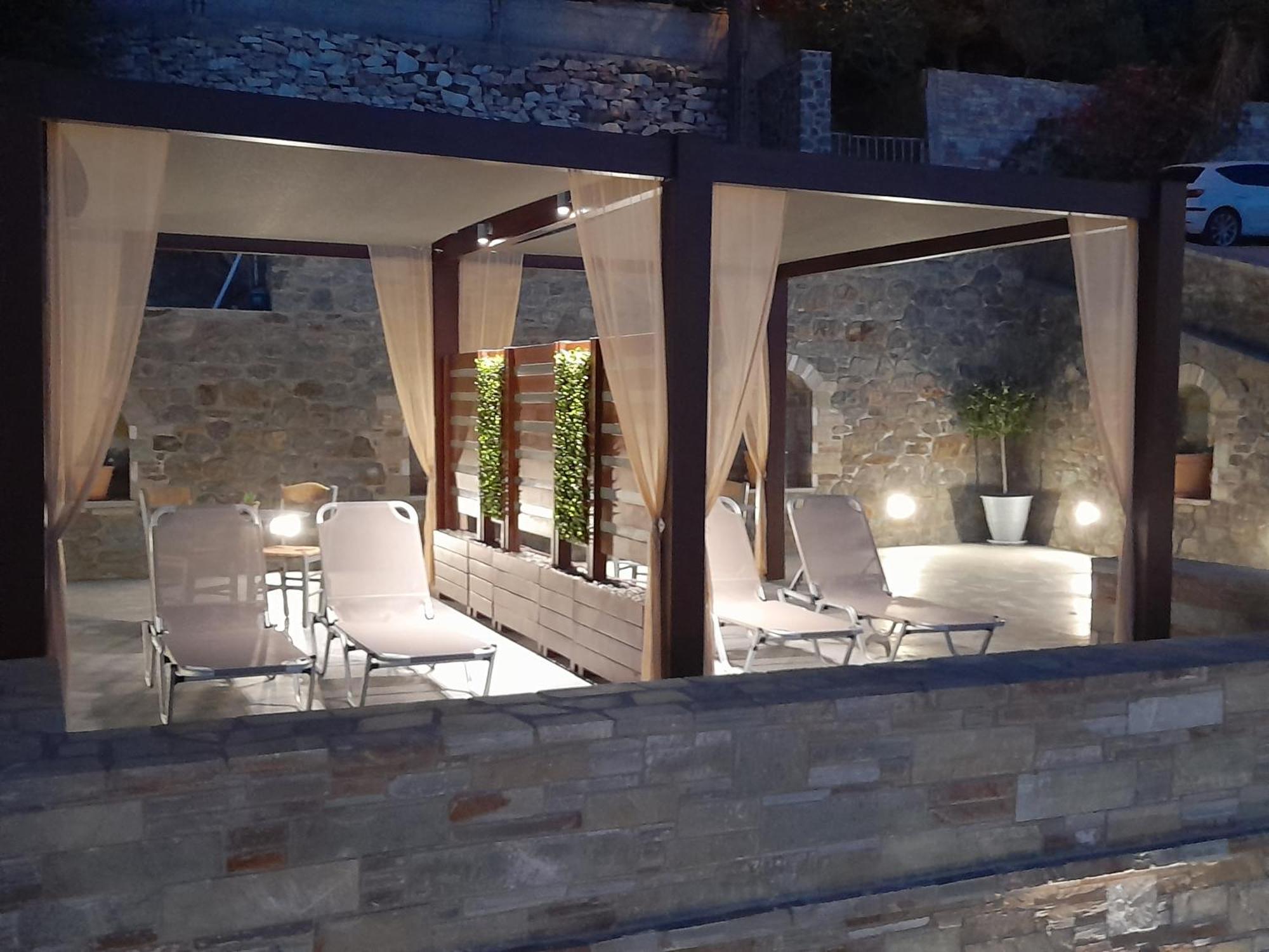 Alisachni Apartment Kini Екстериор снимка